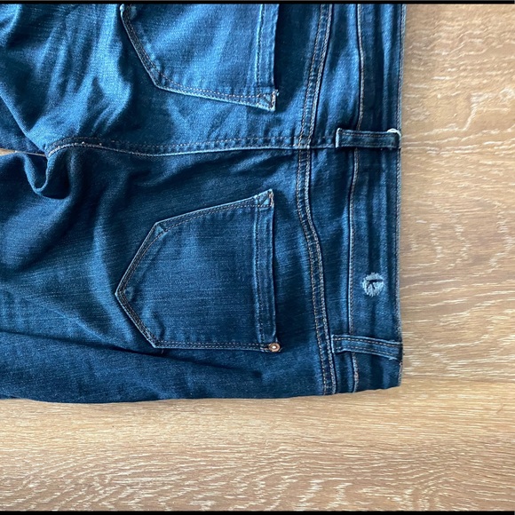 Kenzie Effortless Mid Rise Dark Wash Jeans / 26 - Picture 8 of 10